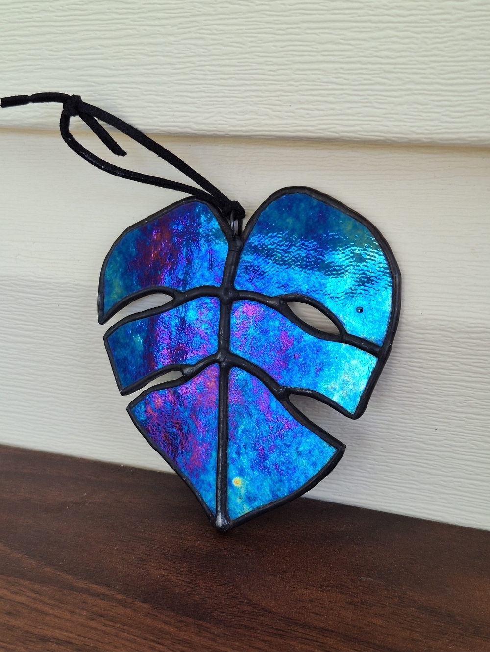 Handmade Iridescent Stained Glass Hanging Monstera Leaf 4 Inch Blue Purple Black